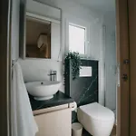 With Parking Space - 24592 Appartement *